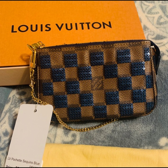 Whoops I've been naughty unboxing of a Louis Vuitton damier ebene